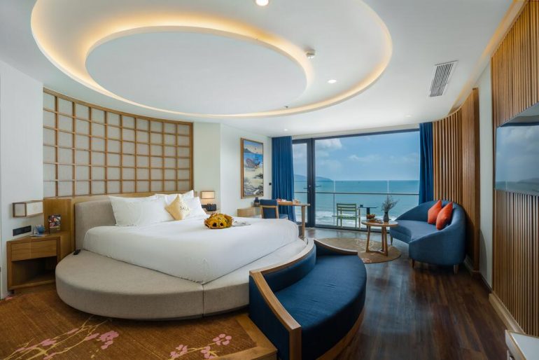 Khách Sạn Raon Danang Beach