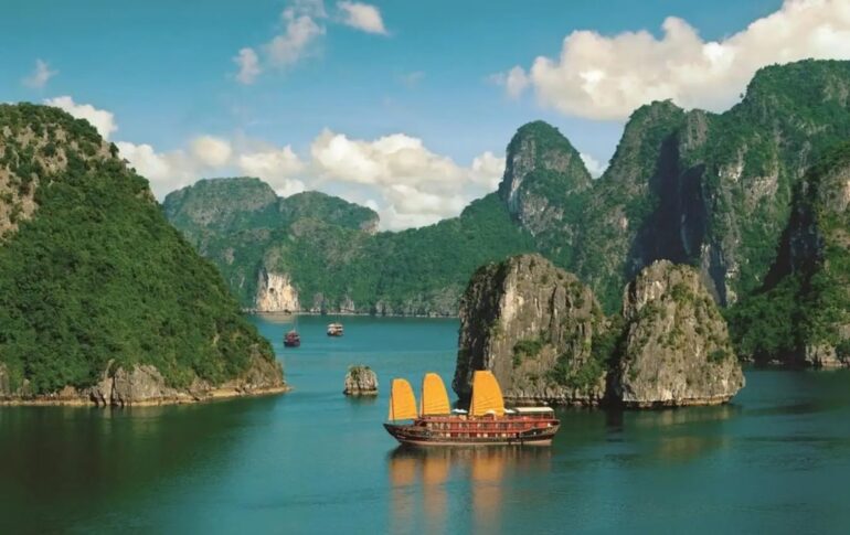 Hạ Long: HÀ NỘI - HẠ LONG 3N2Đ
